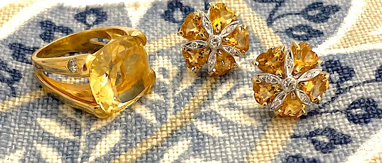 18kt Yellow Gold Large Sand Dollar Earring with Amethyst and Diamonds
