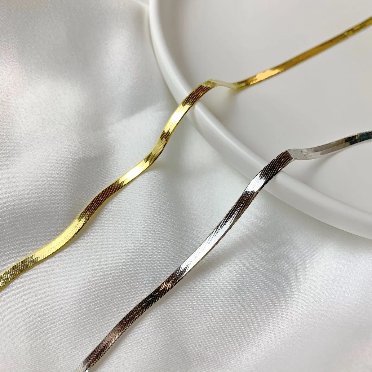 3.1mm Width Herringbone Snake Chain Necklace
