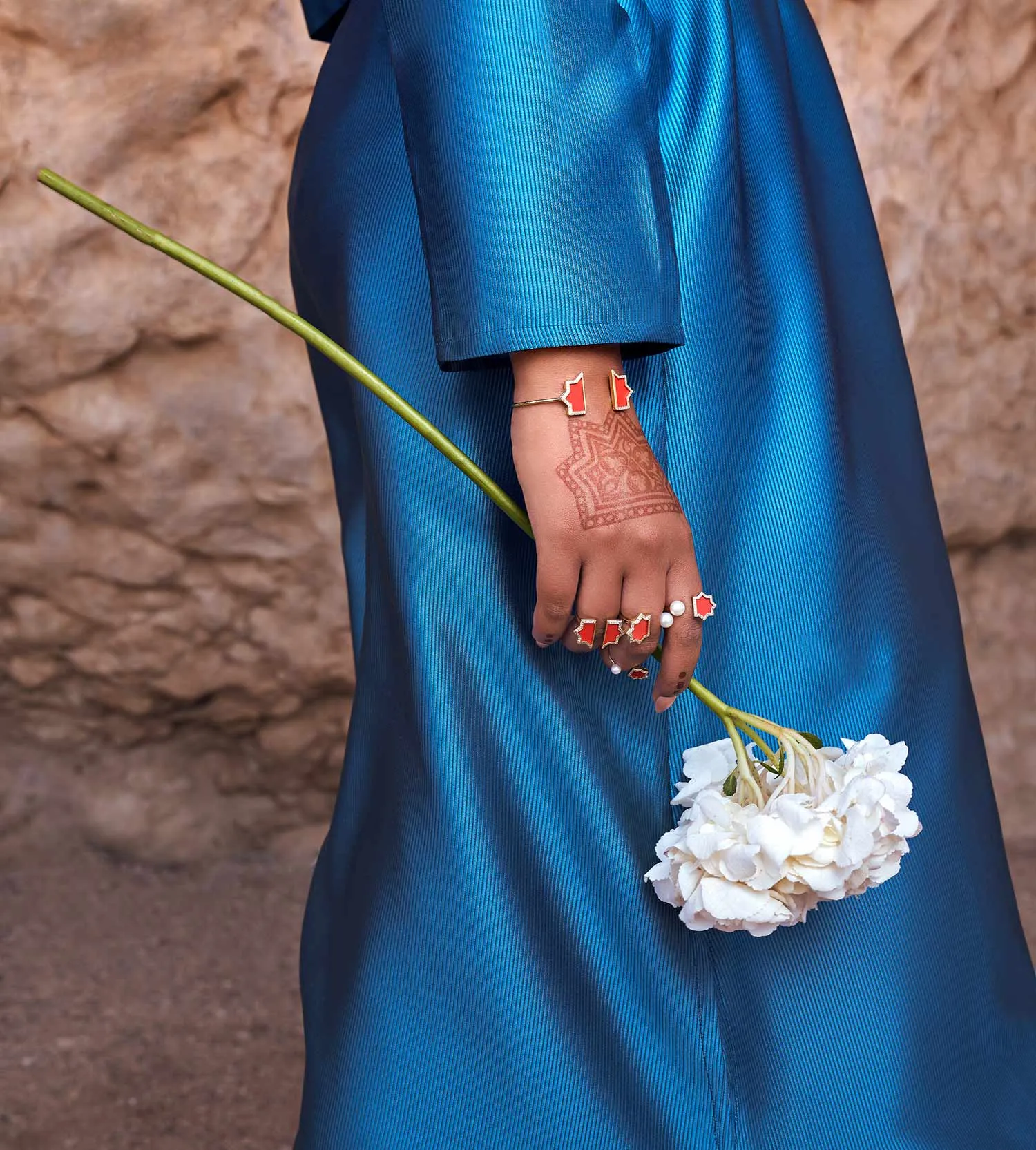 Andalus Midi Coral Ring