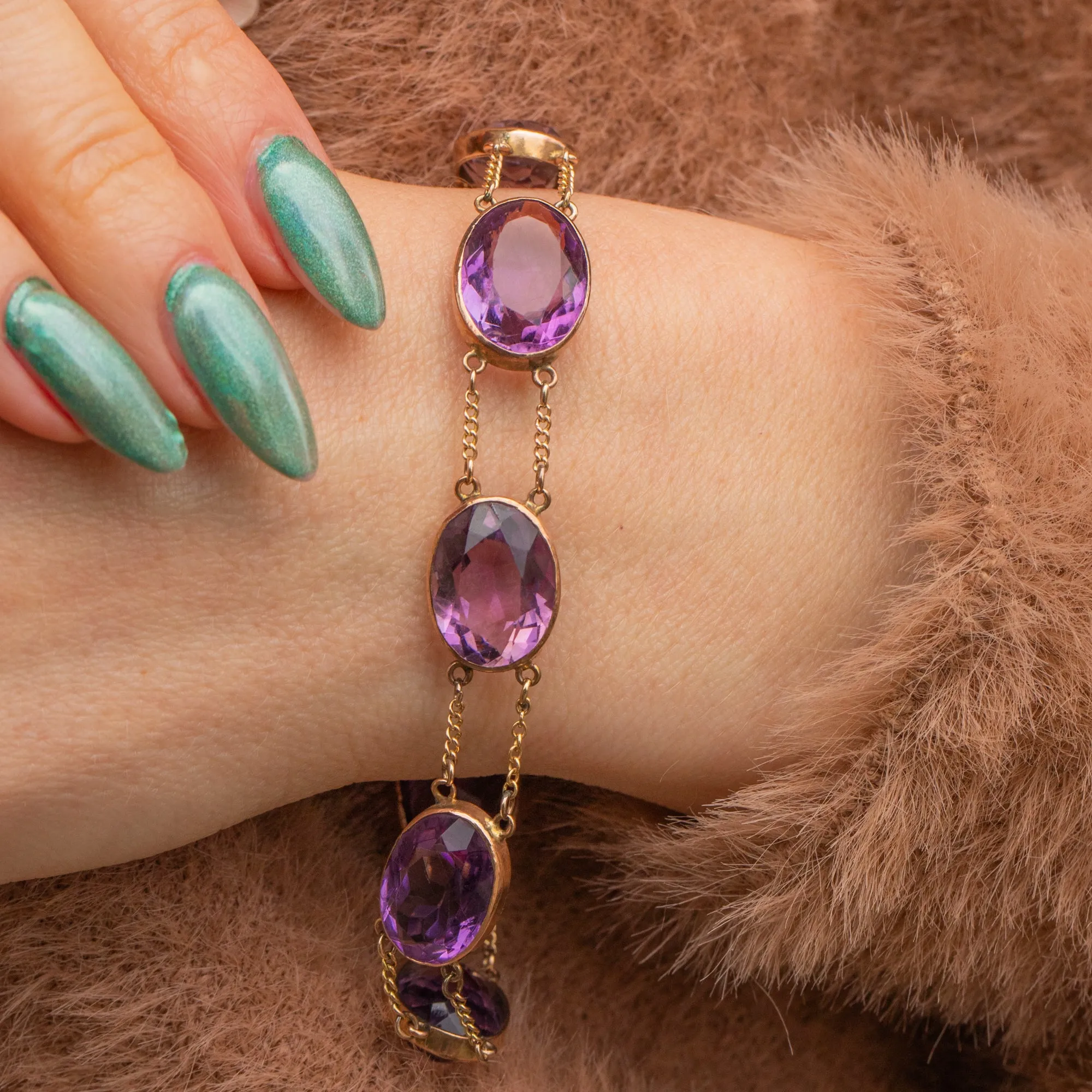 Antique 9ct Gold Amethyst Bracelet, 28.00ct