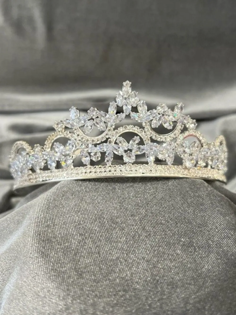 Celebrations Tiara CH220