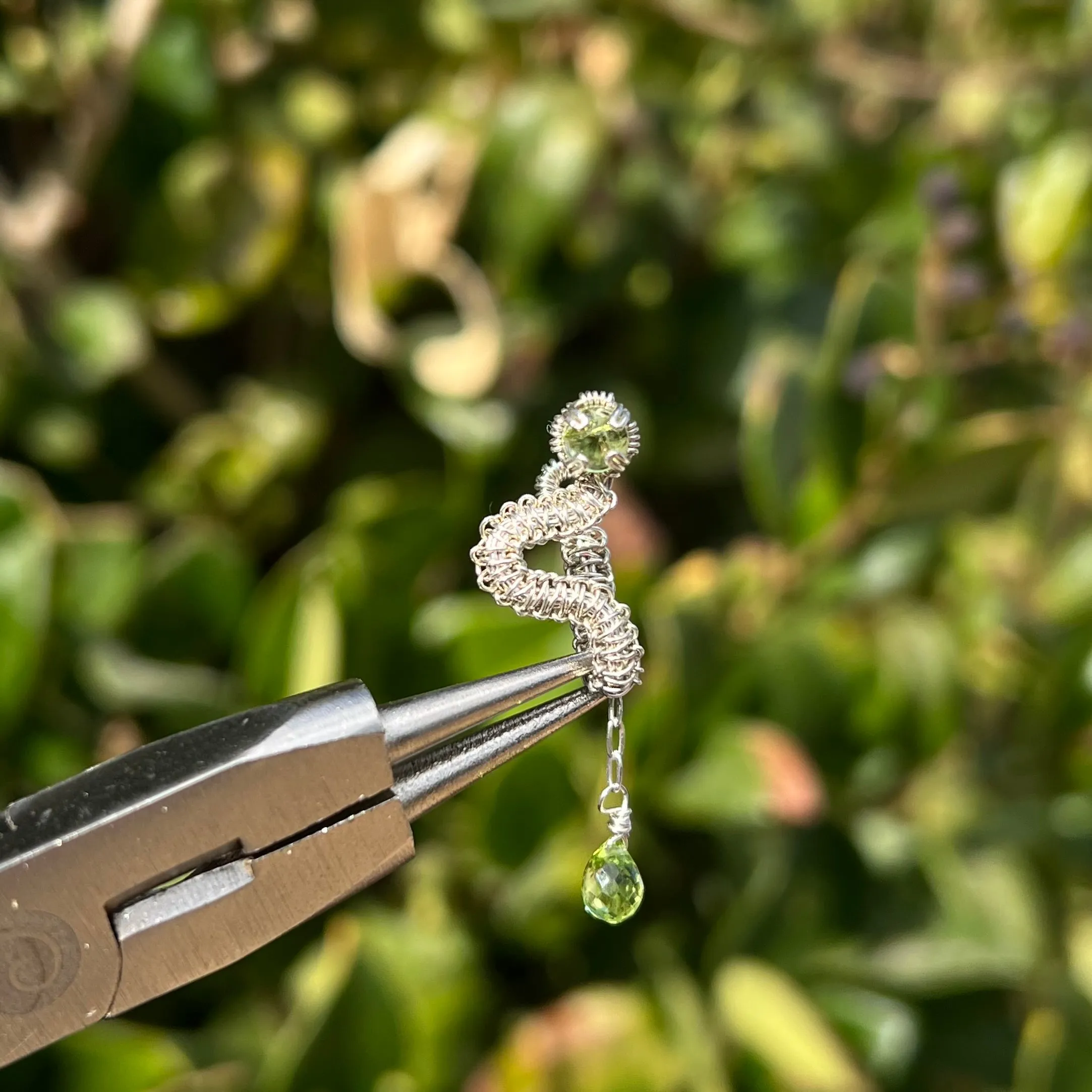 Dangly Vipera Pierceless Nose Cuff in Peridot   .925 Sterling Silver 𓆙 Ready to Ship 𓆙