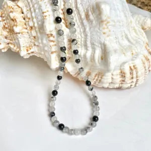 Quartz Necklace - Domino
