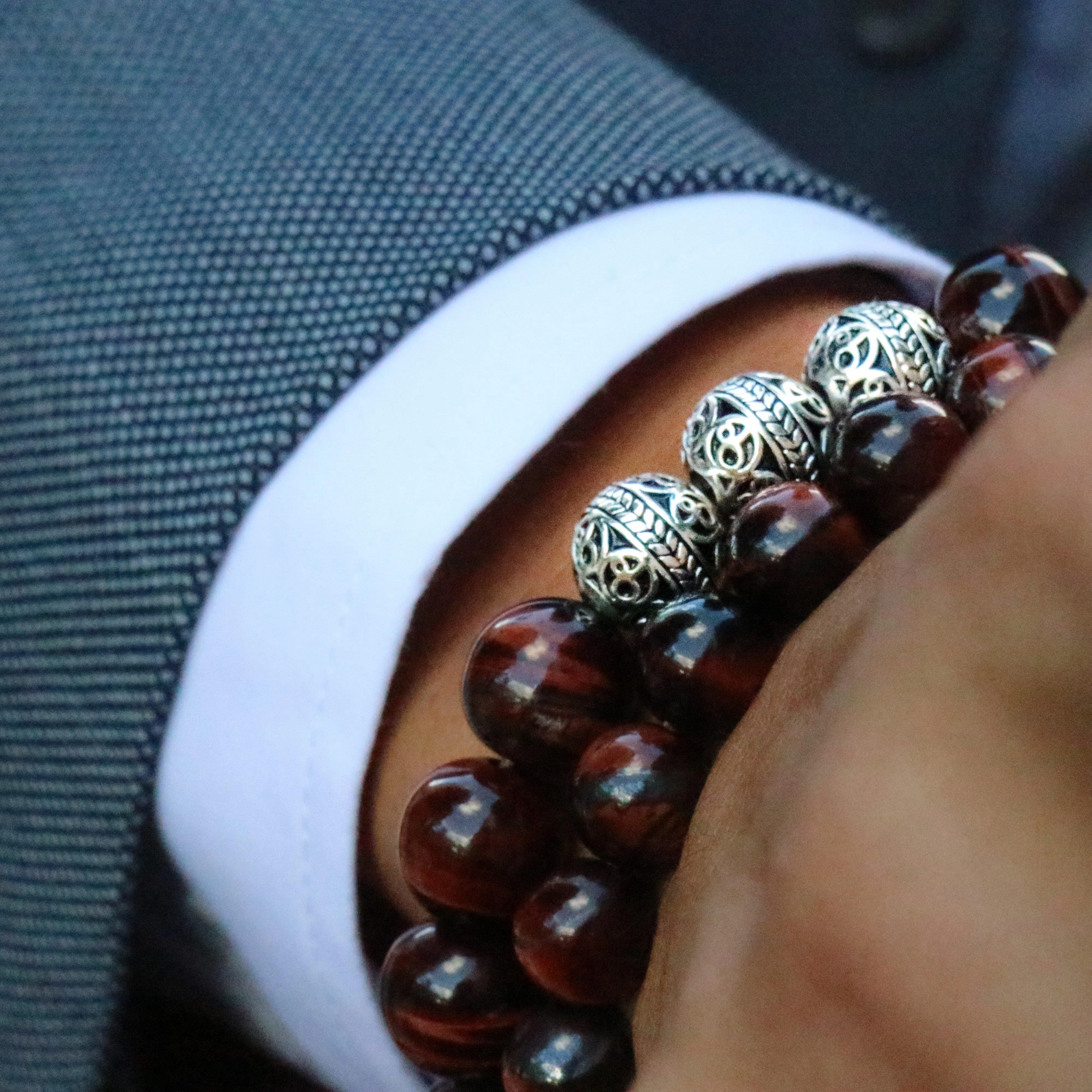 SILVER CLASSIC MATT RED TIGER EYE BRACELET