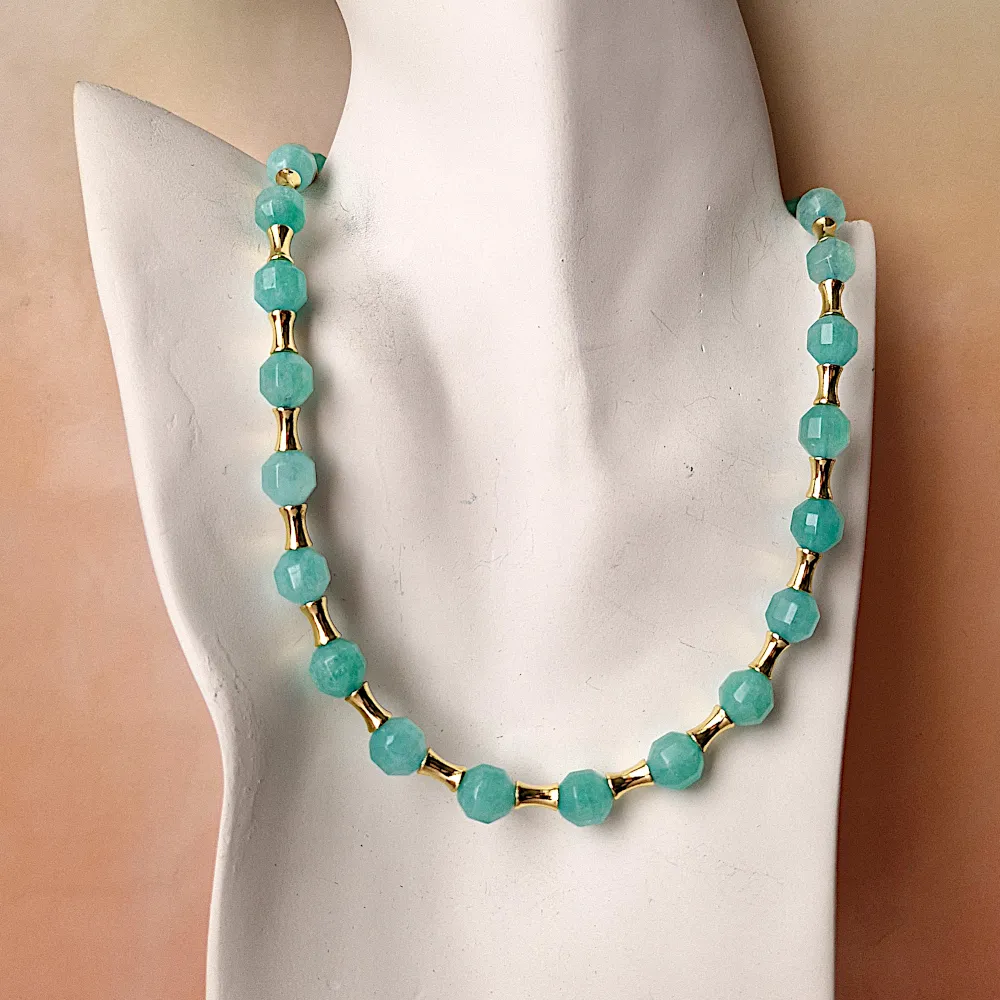 Wanda Mint Green Agate Long Necklace